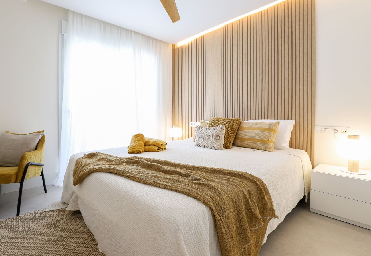Apartment in Marbella - Brand-new luxury with sea view  - Playa Real beachfront