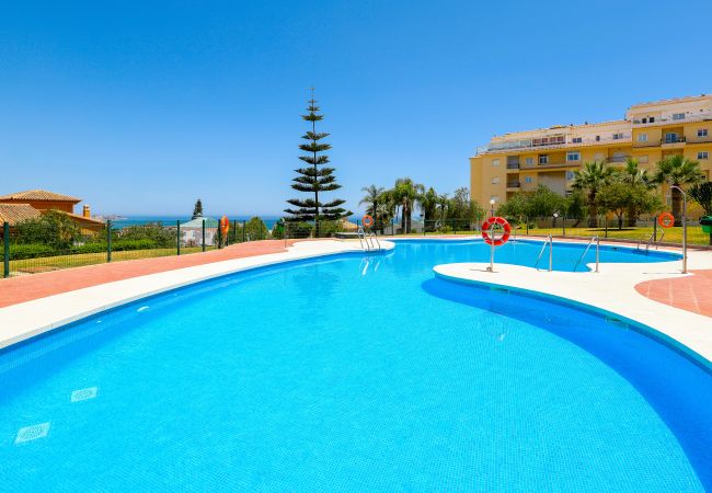 Apartment in La Cala de Mijas - 3-Bedroom Apartment with Panoramic Sea Views | La Cala de Mijas