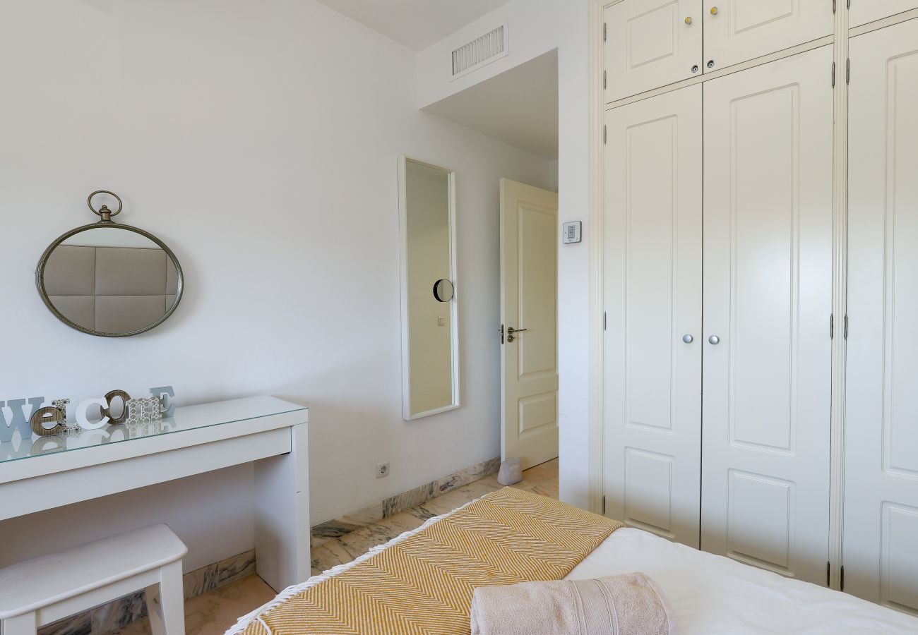Apartment in La Cala de Mijas - 3-Bedroom Apartment with Panoramic Sea Views | La Cala de Mijas