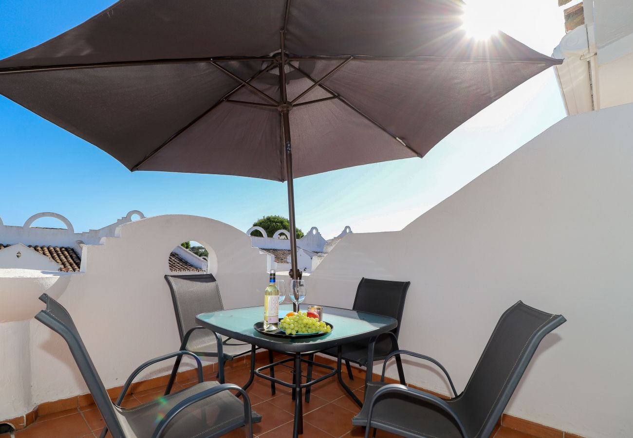 Апартаменты на Марбелья / Marbella - Modern duplex 6303 - great facilities onsite