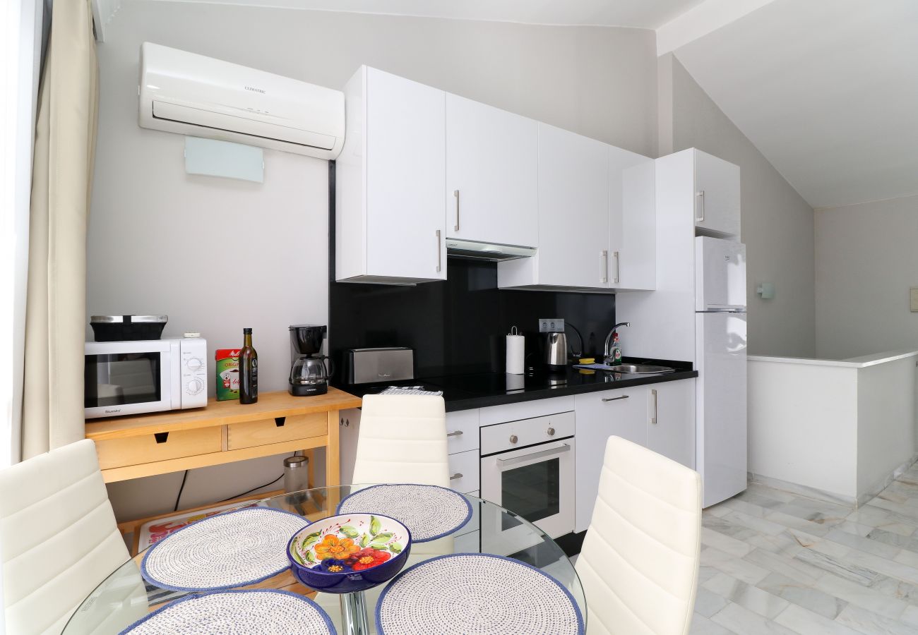 Апартаменты на Марбелья / Marbella - Modern duplex 6303 - great facilities onsite