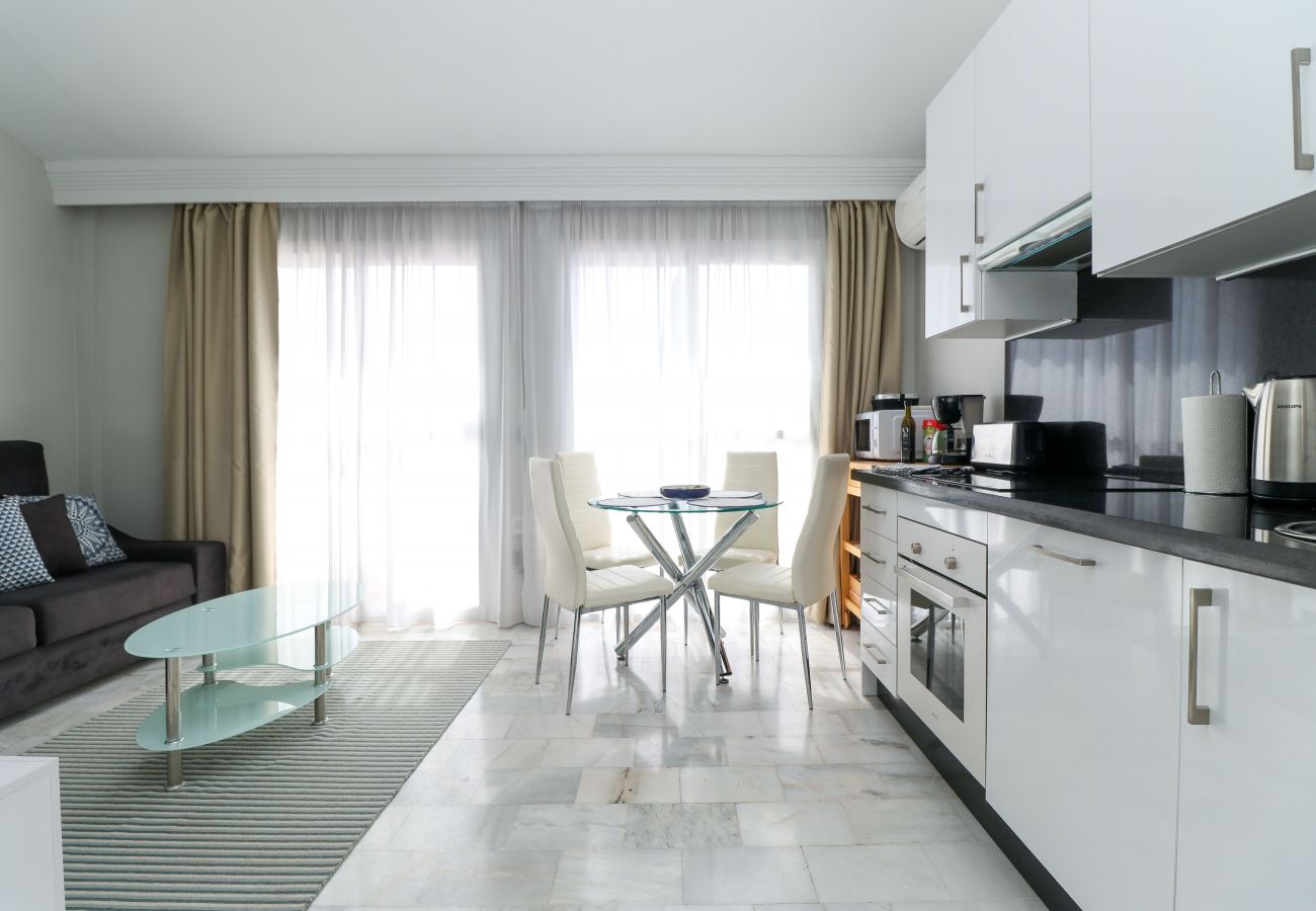 Апартаменты на Марбелья / Marbella - Modern duplex 6303 - great facilities onsite