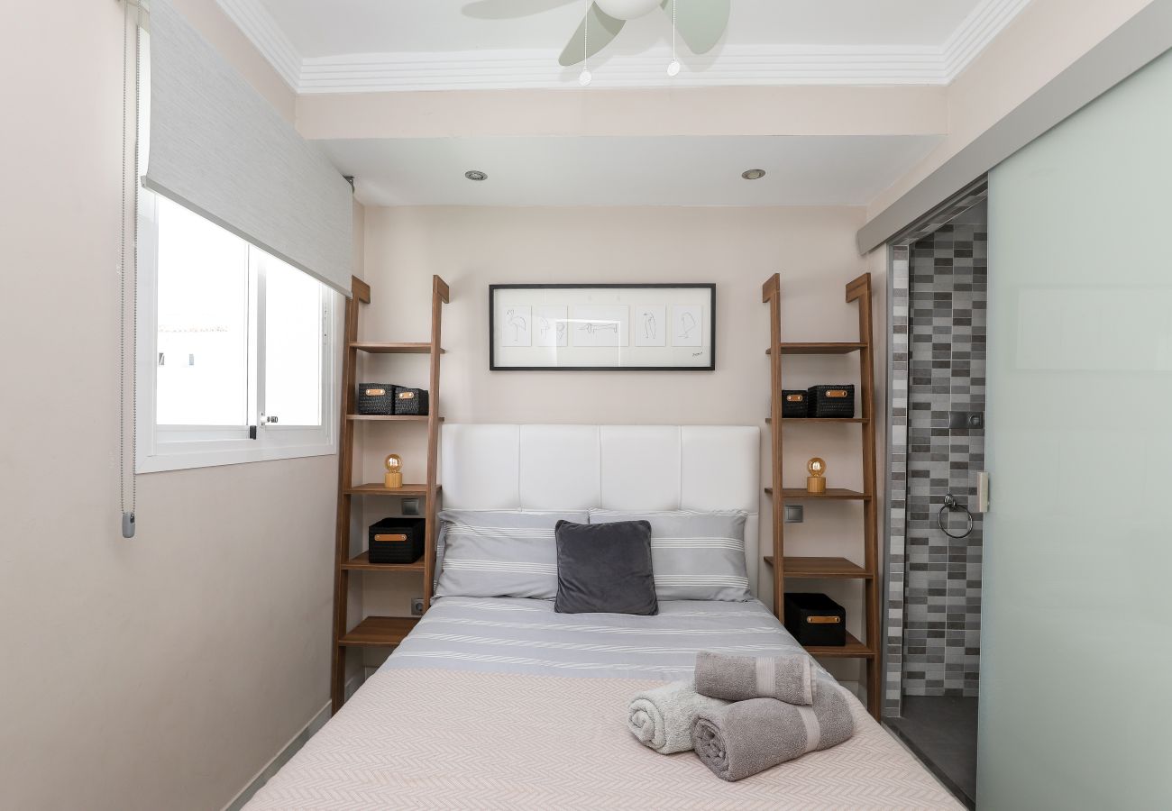 Таунхаус на Марбелья / Marbella - Cabopino Resort Townhouse | Pools & Amenities
