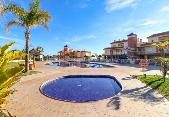 Апартаменты на Mijas Costa - Holiday luxury at Malibu Mansions, private hot tub Апартаменты на Mijas Costa - Holiday luxury at Malibu Mansions, private hot tub