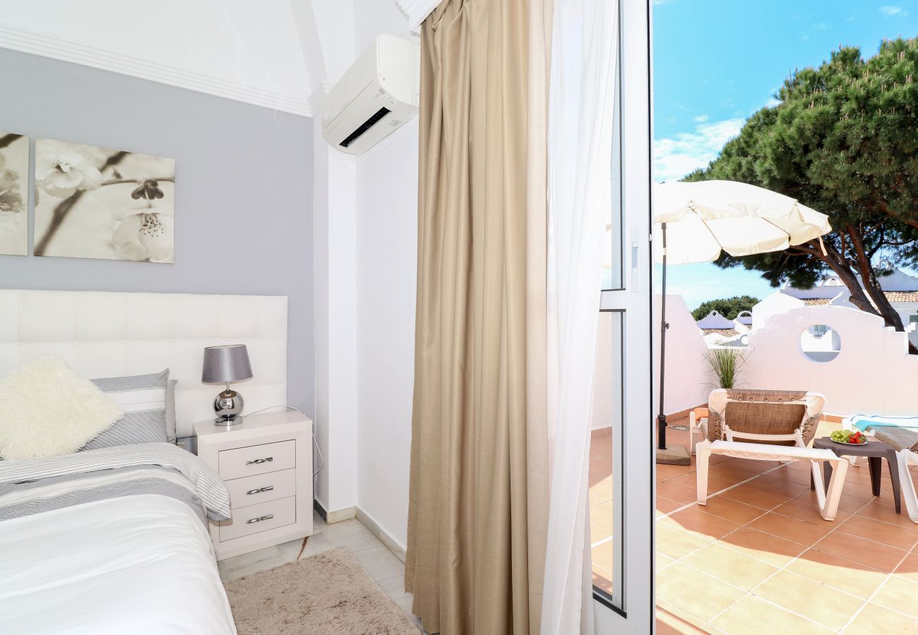 Таунхаус на Марбелья / Marbella - Fantastic 1 bed townhouse close to Marbella