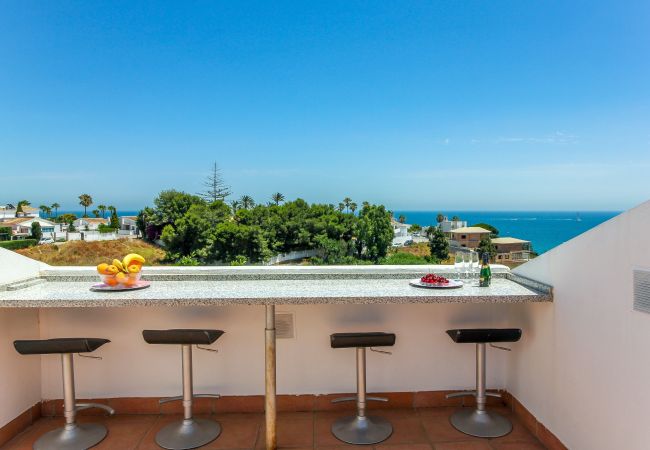 Таунхаус на La Cala de Mijas - La Cala townhouse, beach 400 m, roof terrace, BBQ Таунхаус на La Cala de Mijas - La Cala townhouse, beach 400 m, roof terrace, BBQ