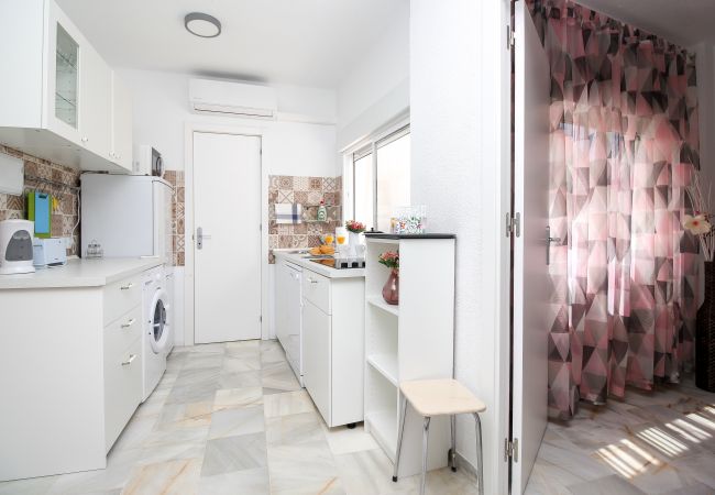 Апартаменты на Fuengirola - Los Boliches apartment - central location Апартаменты на Fuengirola - Los Boliches apartment - central location