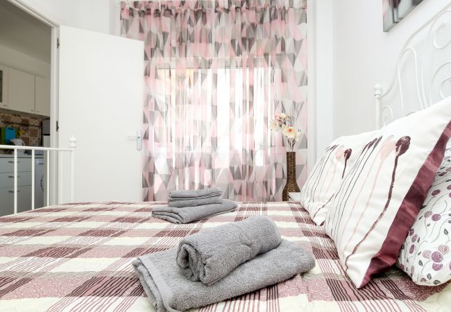 Апартаменты на Fuengirola - Los Boliches apartment - central location Апартаменты на Fuengirola - Los Boliches apartment - central location
