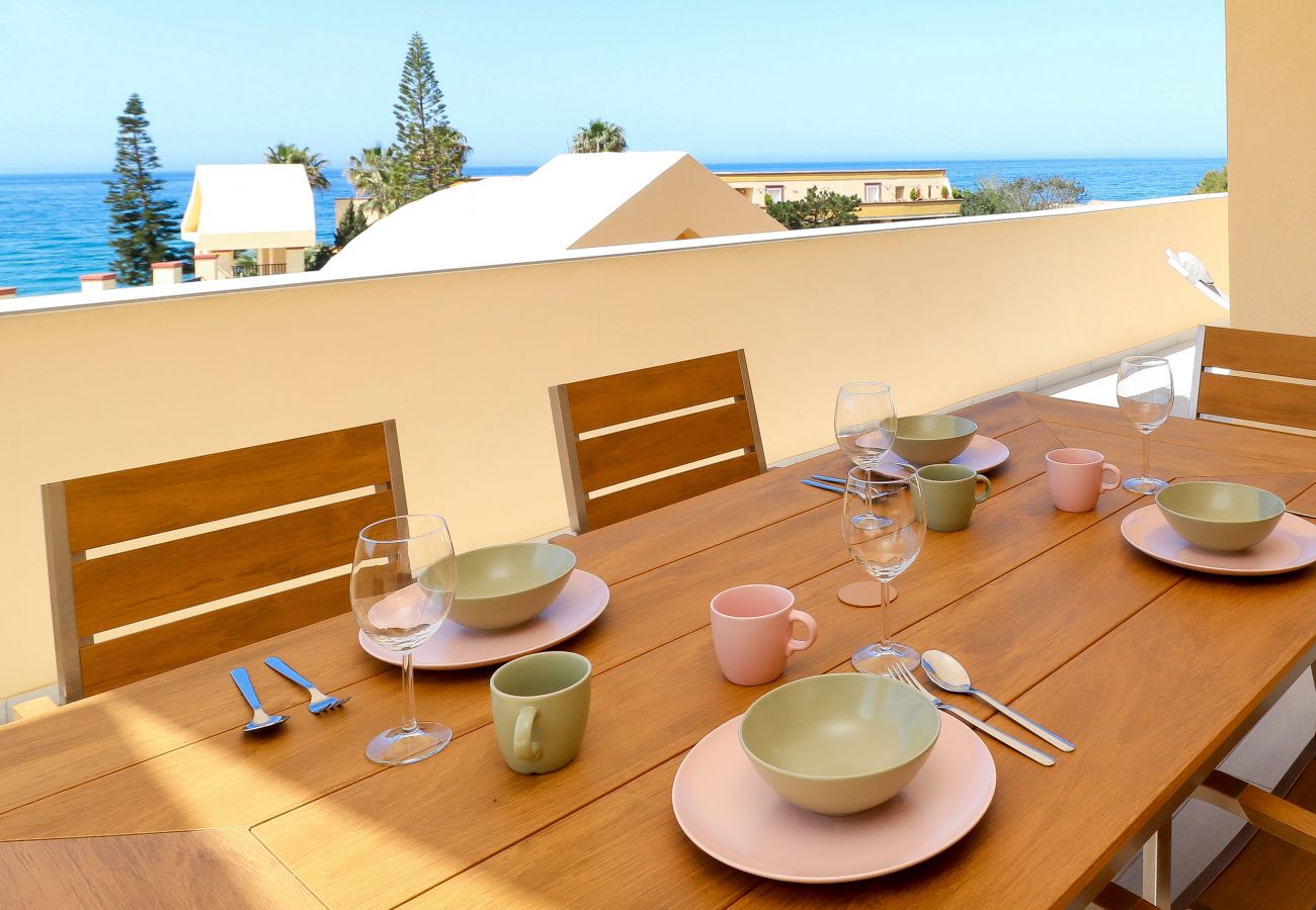 Квартира-студия на Марбелья / Marbella - Deluxe studio with huge terrace - Romana Playa beachfront