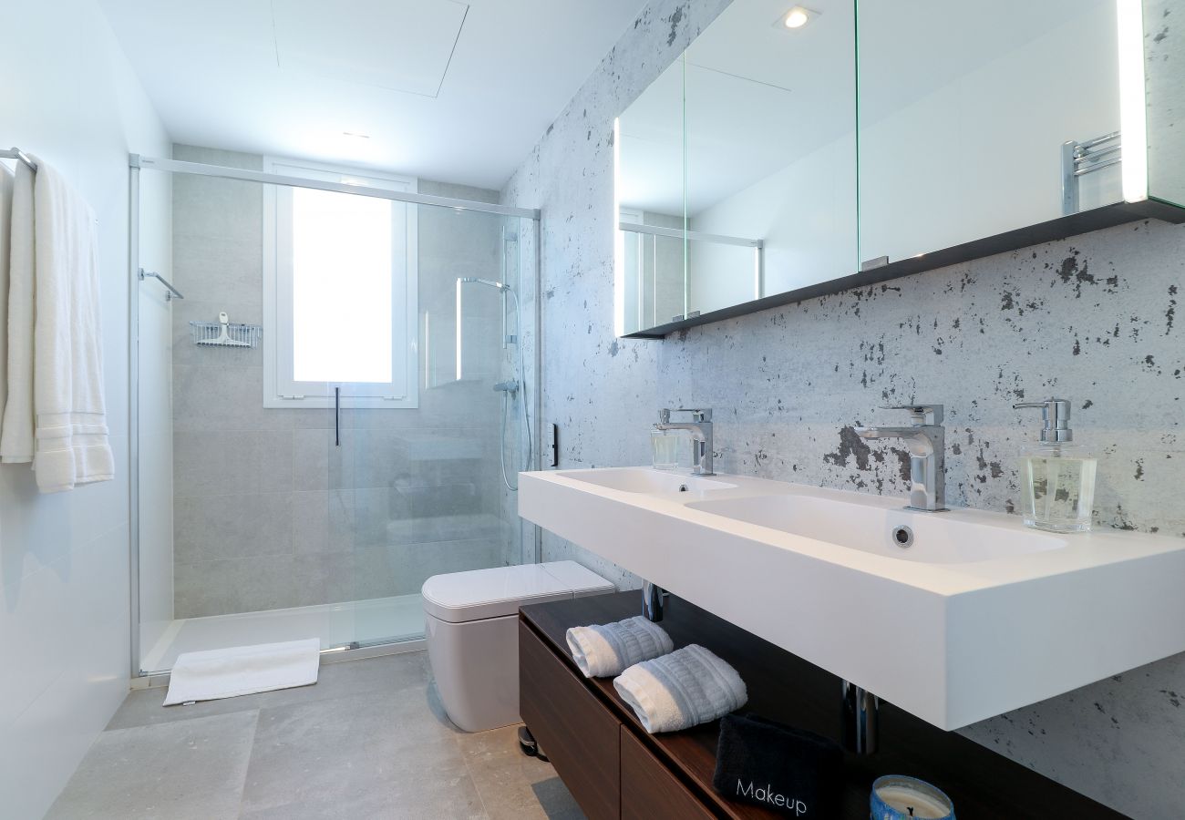 Апартаменты на La Cala de Mijas - Penthouse with Large Roof Terrace & Plunge Pool