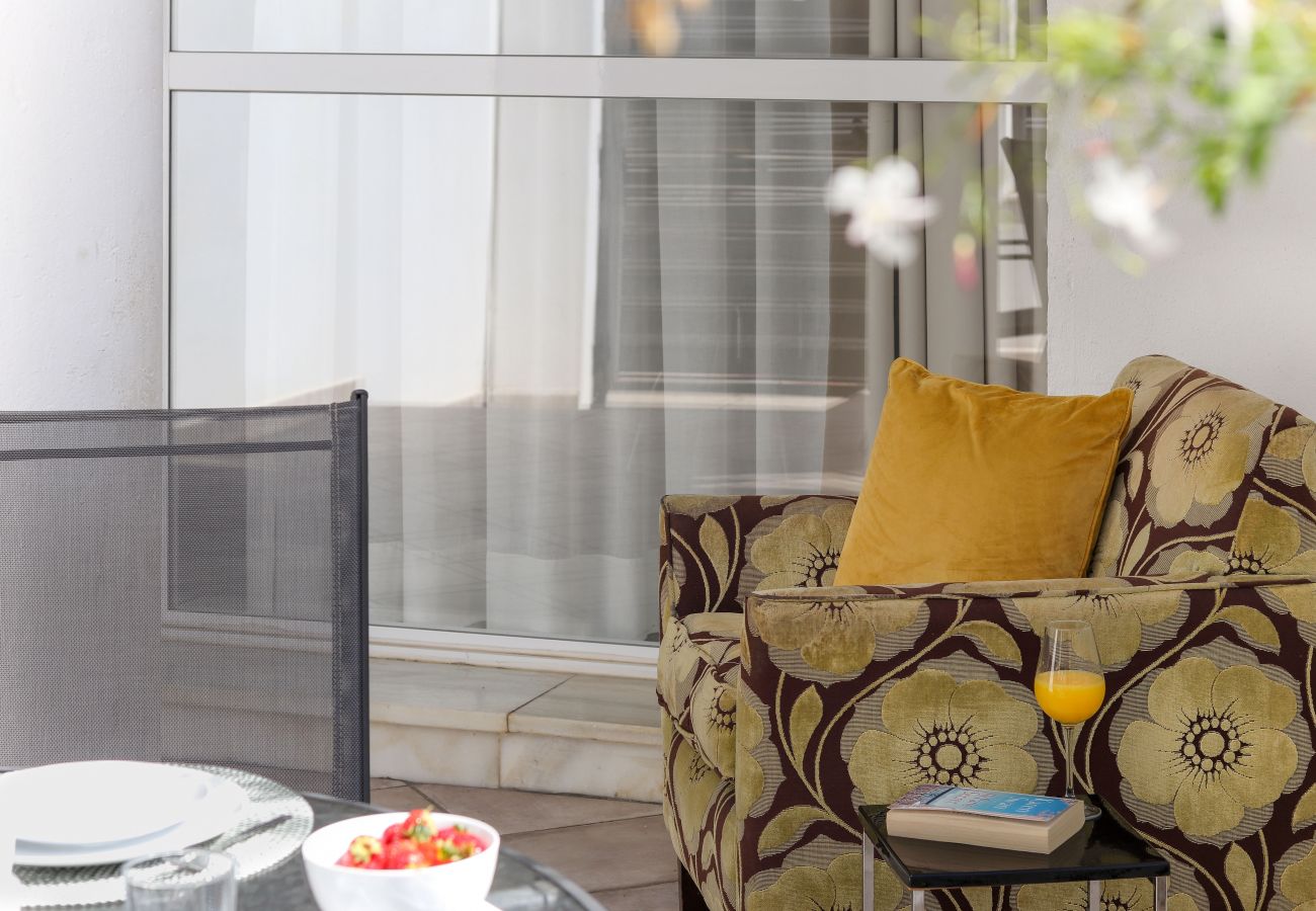 Таунхаус на Марбелья / Marbella - Beautiful sunny townhouse - great resort facilities