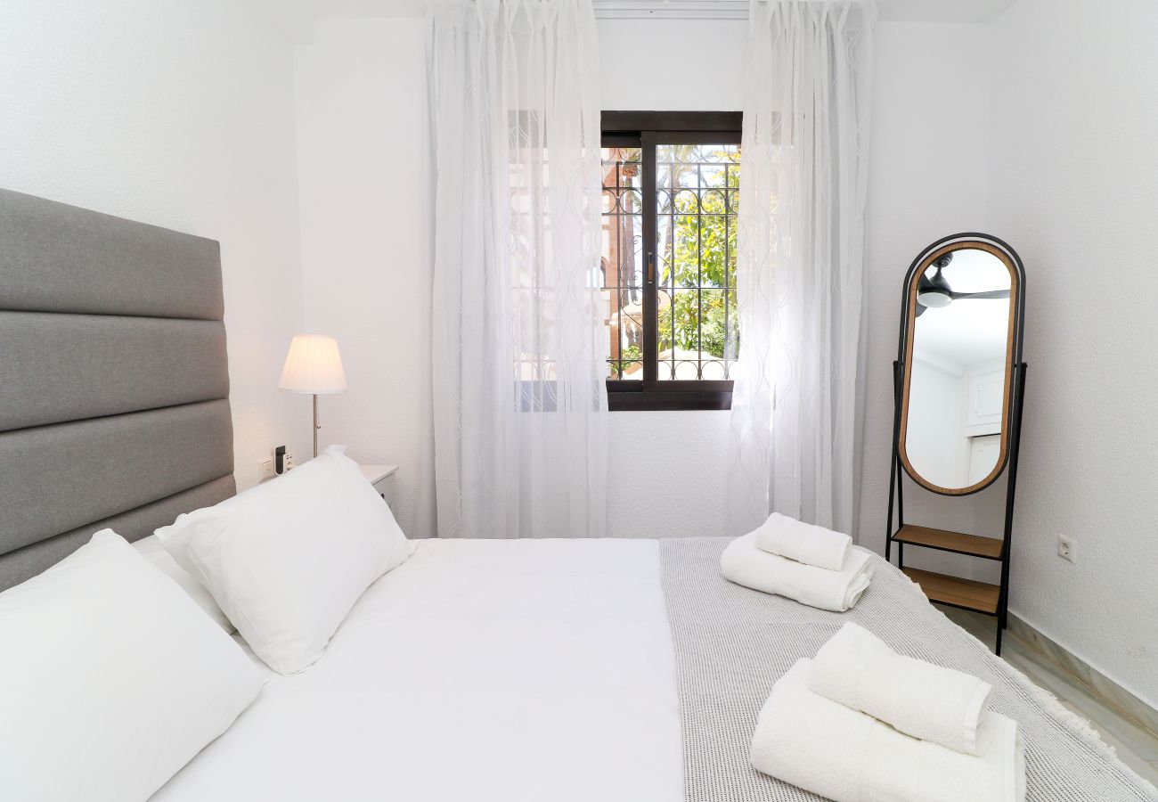 Апартаменты на Mijas Costa - Calahonda 2BED apartment - great location