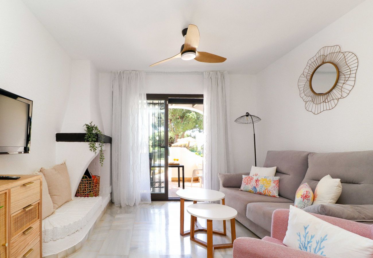 Апартаменты на Mijas Costa - Calahonda 2BED apartment - great location