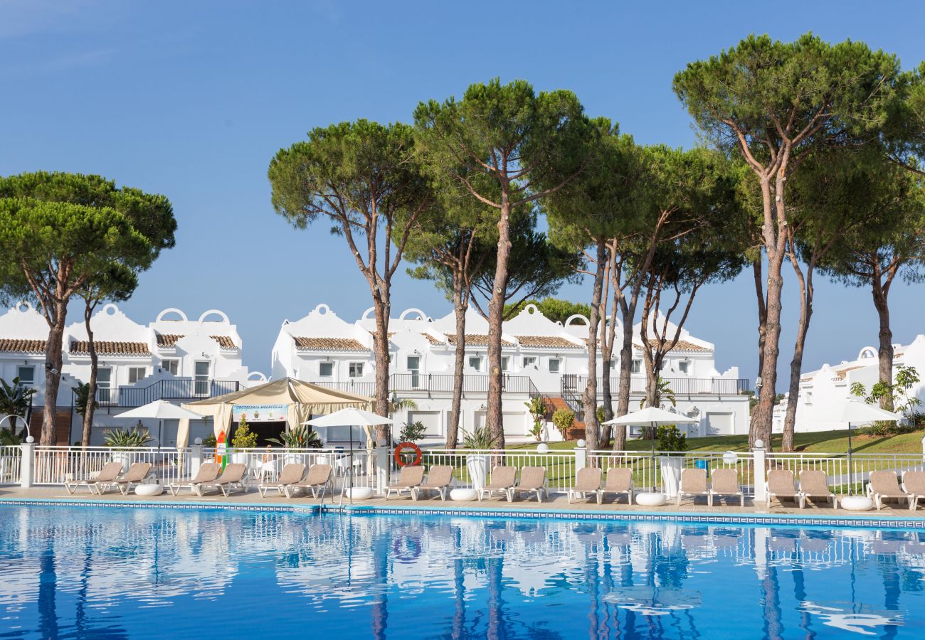 Таунхаус на Марбелья / Marbella - Sunny townhouse  - great hotel facilities