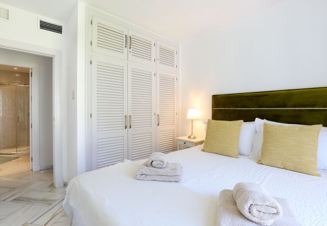 Апартаменты на Марбелья / Marbella - Elviria del Sol ground floor apartment
