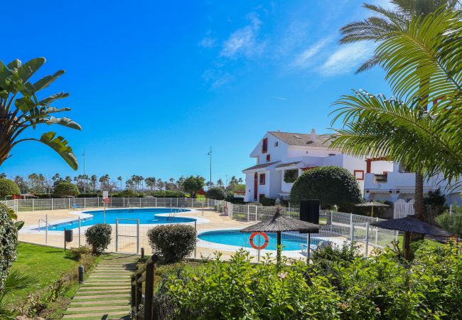 Апартаменты на San Pedro de Alcántara - 3-bedroom apartment in Noray - San Pedro beach