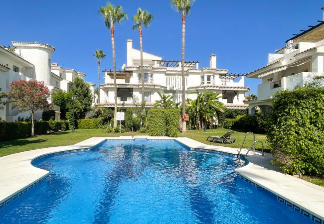 Апартаменты на Nueva andalucia - Los Naranjos / Puerto Banus apartment Апартаменты на Nueva andalucia - Los Naranjos / Puerto Banus apartment