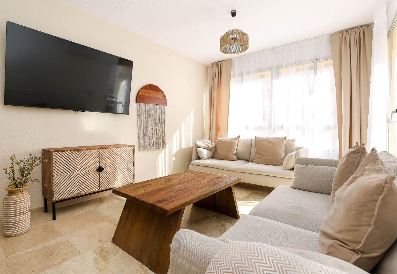 Апартаменты на Фуэнхирола / Fuengirola - Camelia apartment - Fuengirola centre, beach 250m