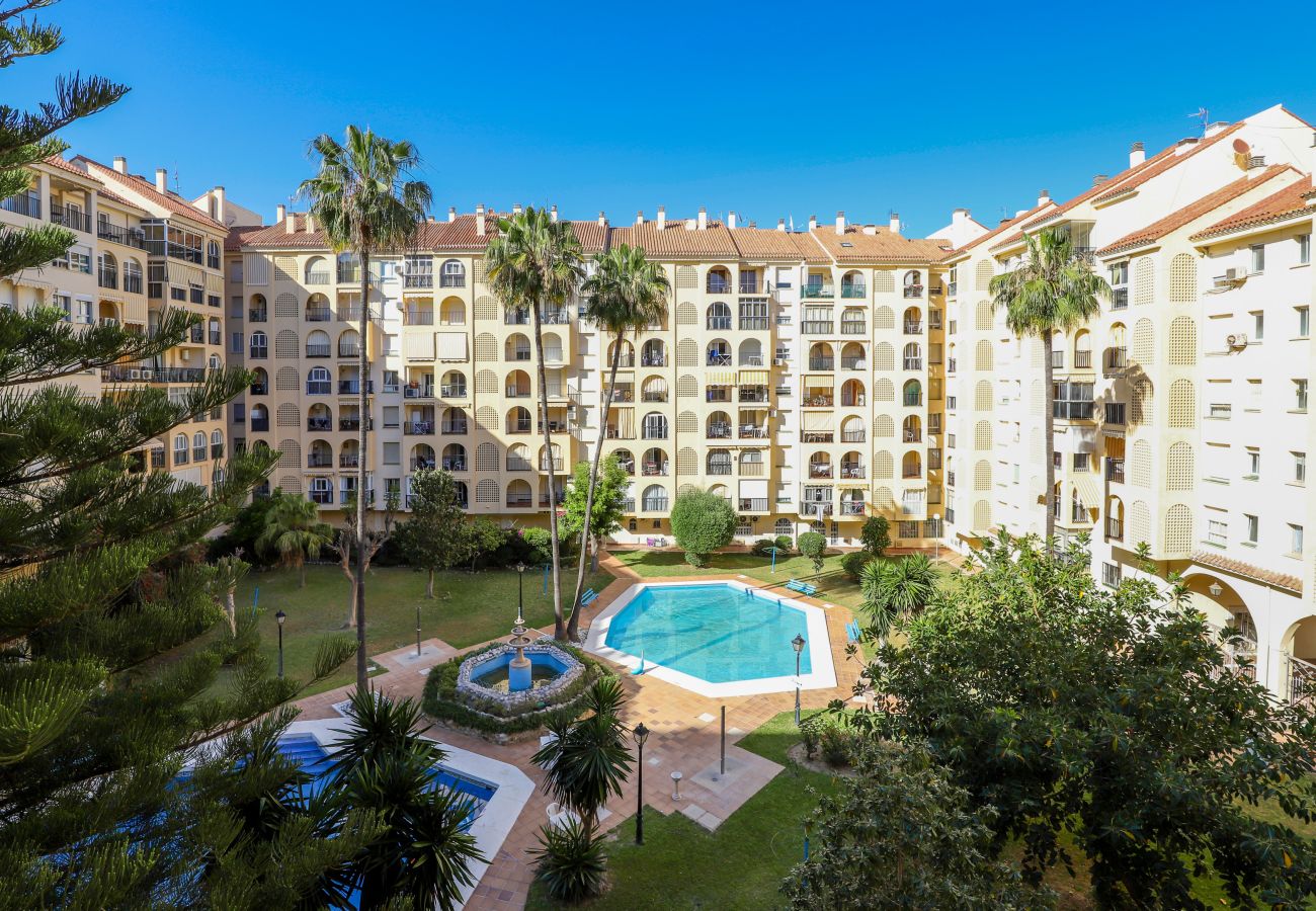 Апартаменты на Фуэнхирола / Fuengirola - Camelia apartment - Fuengirola centre, beach 250m