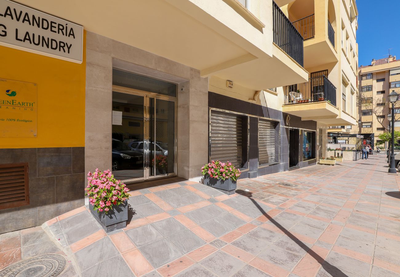 Апартаменты на Фуэнхирола / Fuengirola - Camelia apartment - Fuengirola centre, beach 250m