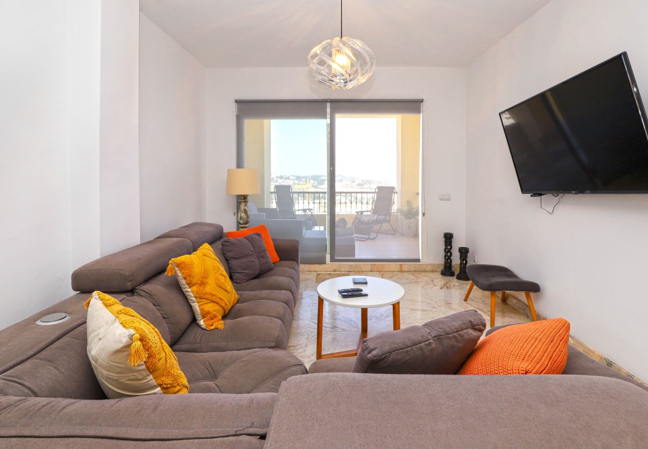Апартаменты на La Cala de Mijas - 3-Bedroom Apartment with Panoramic Sea Views | La Cala de Mijas