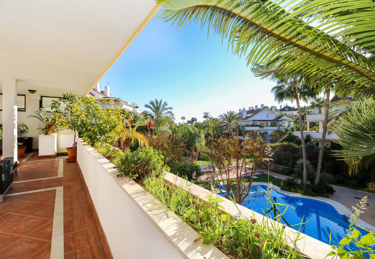 Apartment in Marbella - Ground floor apartment - Lomas del Rey